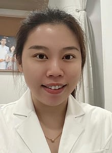 Physician Jocelyn Cheung